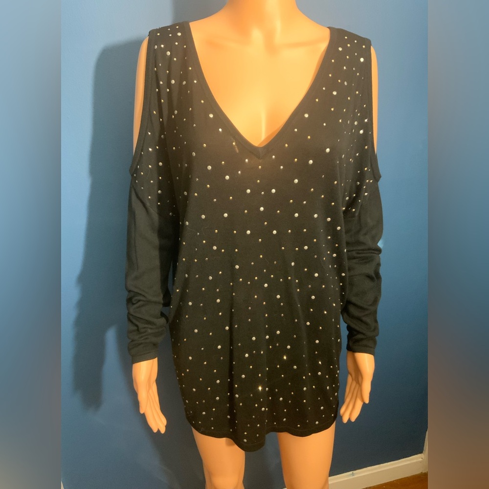 Bisou Bisou Black V-Neck Sweater with Silver Accents
